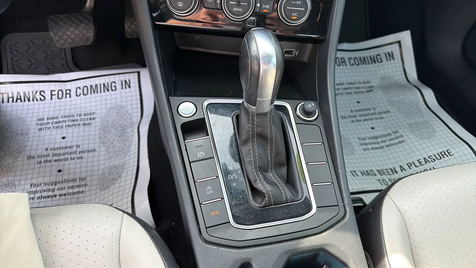 Used 2019 Volkswagen Jetta R-Line FWD image 16