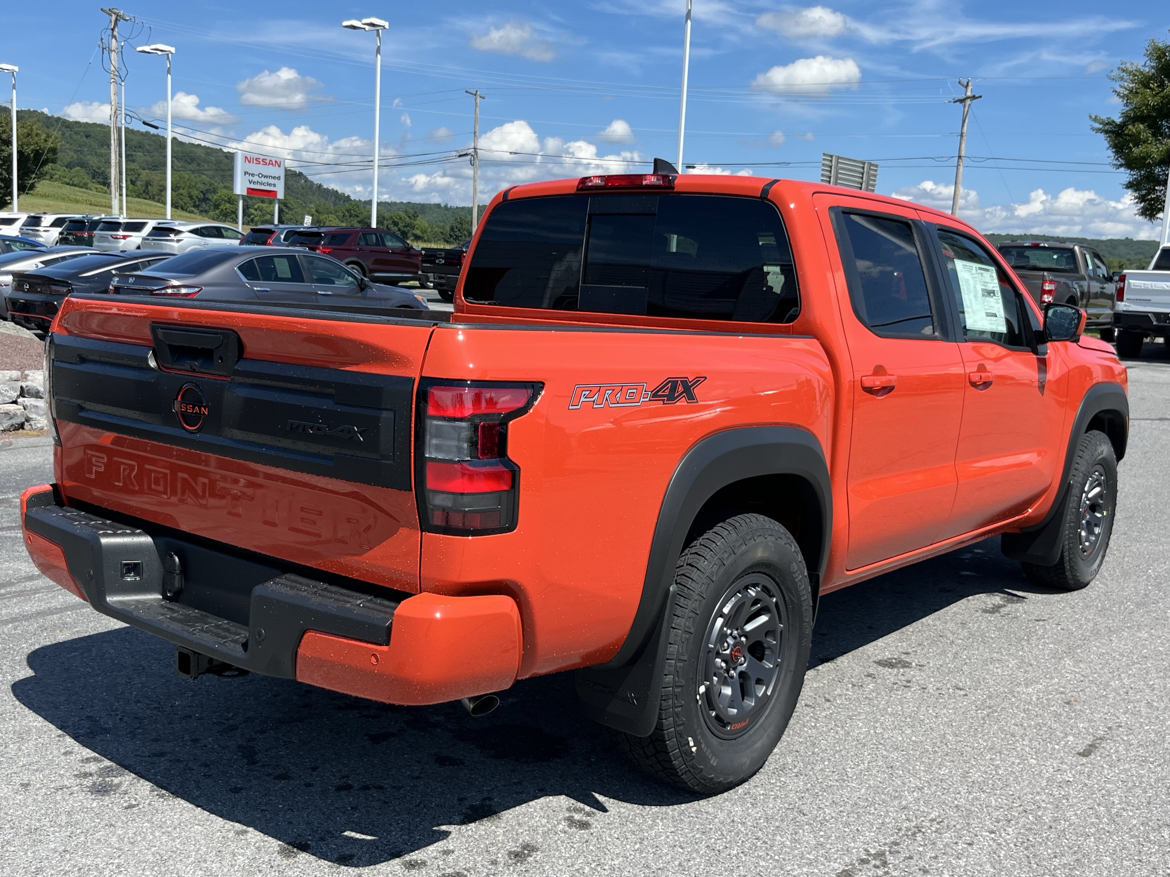 New 2026 Nissan Frontier PRO-4X w/ Pro Premium Package AWD/4WD image 5