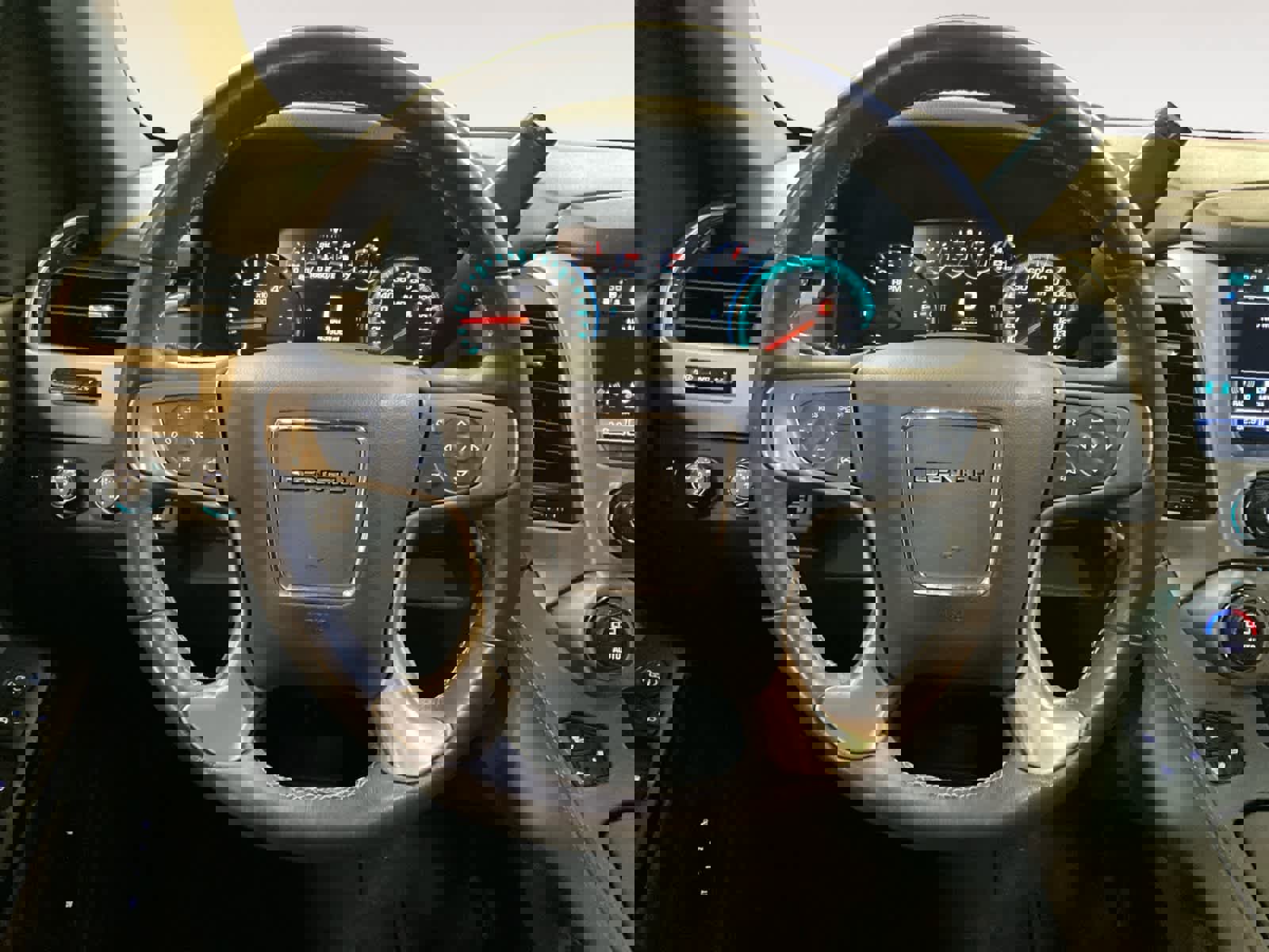 Used 2017 GMC Yukon Denali w/ Open Road Package image 23