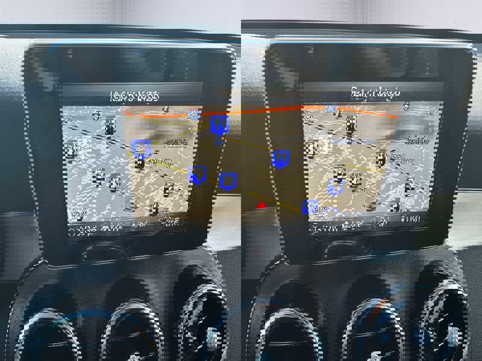 Used 2019 Mercedes-Benz GLC 300 4MATIC image 26