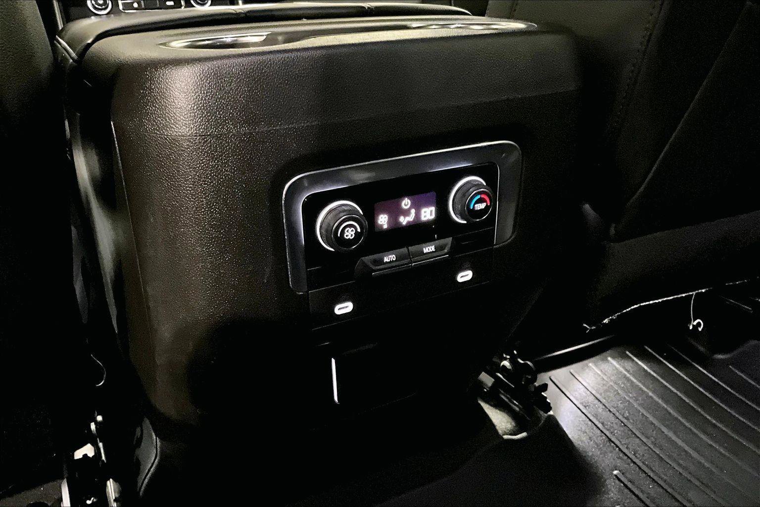 Used 2021 Chevrolet Tahoe LT image 35