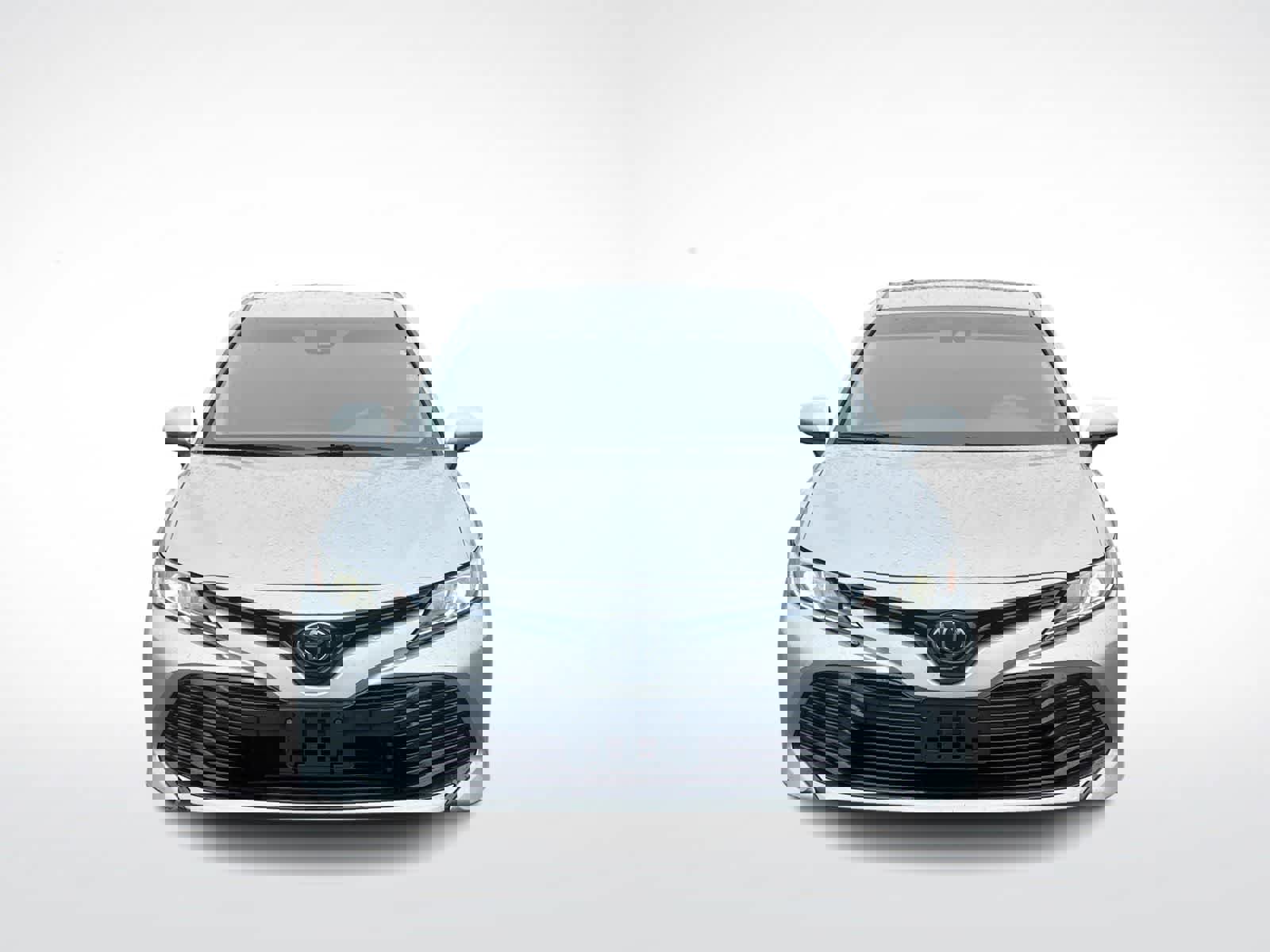 Used 2019 Toyota Camry LE image 3