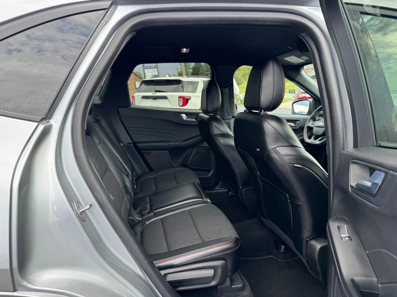 Used 2023 Ford Escape ST-Line FWD image 10