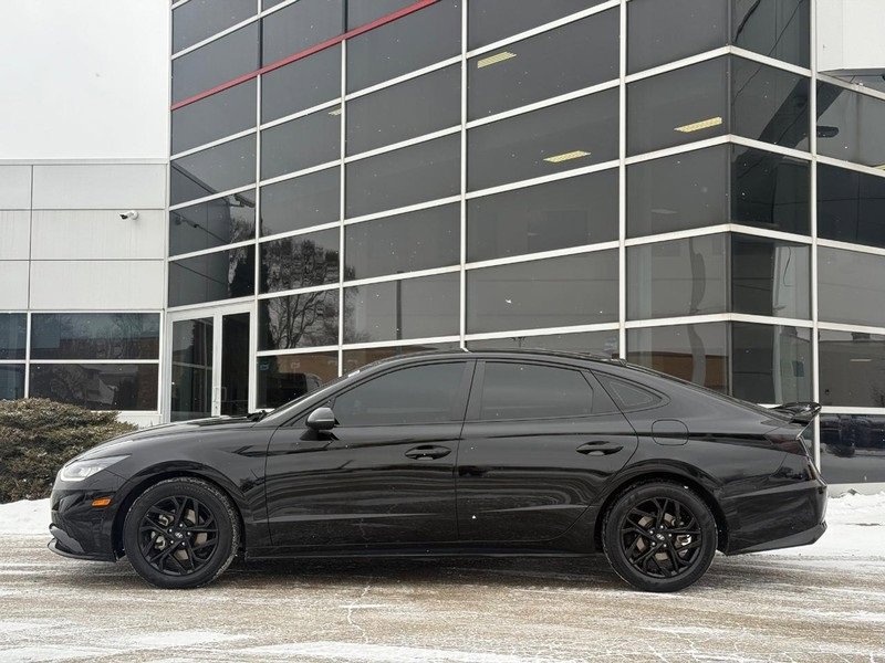 Used 2022 Hyundai Sonata SEL w/ Cargo Package image 7