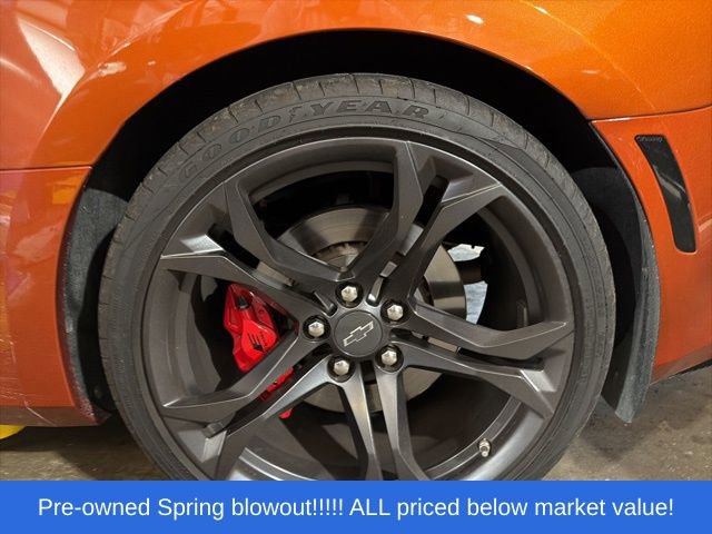 Used 2023 Chevrolet Camaro SS RWD image 9