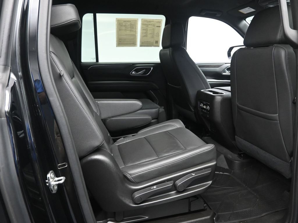 Used 2021 Chevrolet Suburban Z71 w/ Z71 Off-Road Package image 26