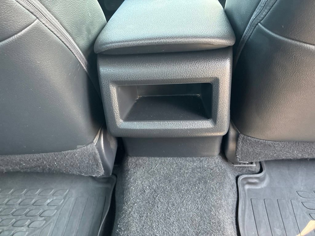 Used 2018 Toyota Camry SE w/ Moonroof Package FWD image 42