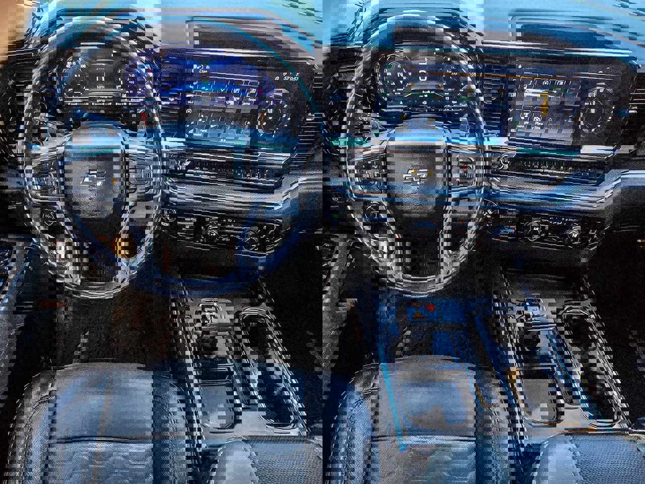 Used 2023 Chevrolet Silverado 1500 ZR2 w/ Technology Package image 34