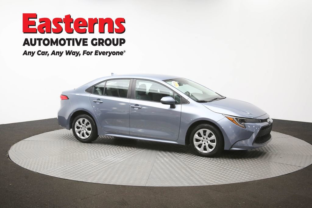Used 2022 Toyota Corolla LE FWD image 46