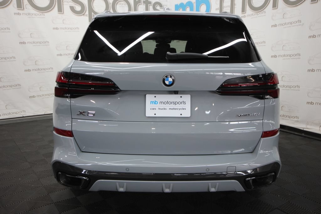 Used 2025 BMW X5 xDrive40i w/ M Sport Package AWD/4WD image 5
