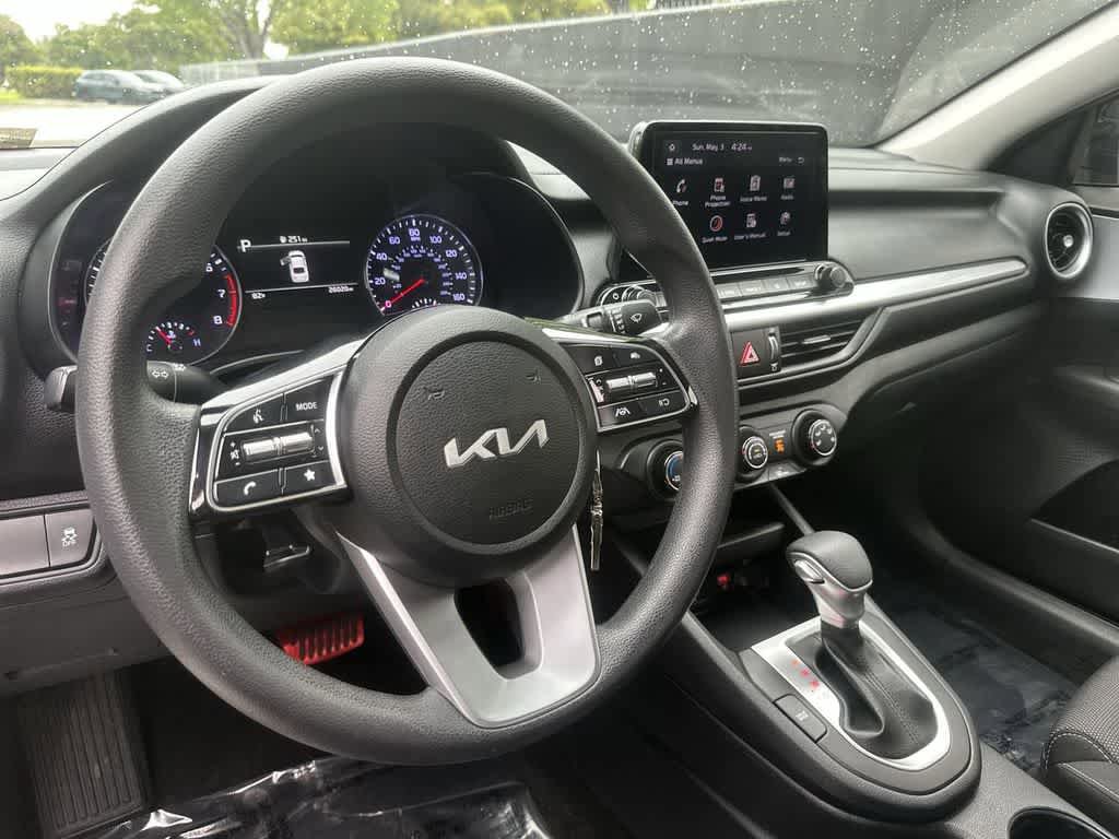 Certified 2024 Kia Forte LXS w/ LXS Technology Package FWD image 13