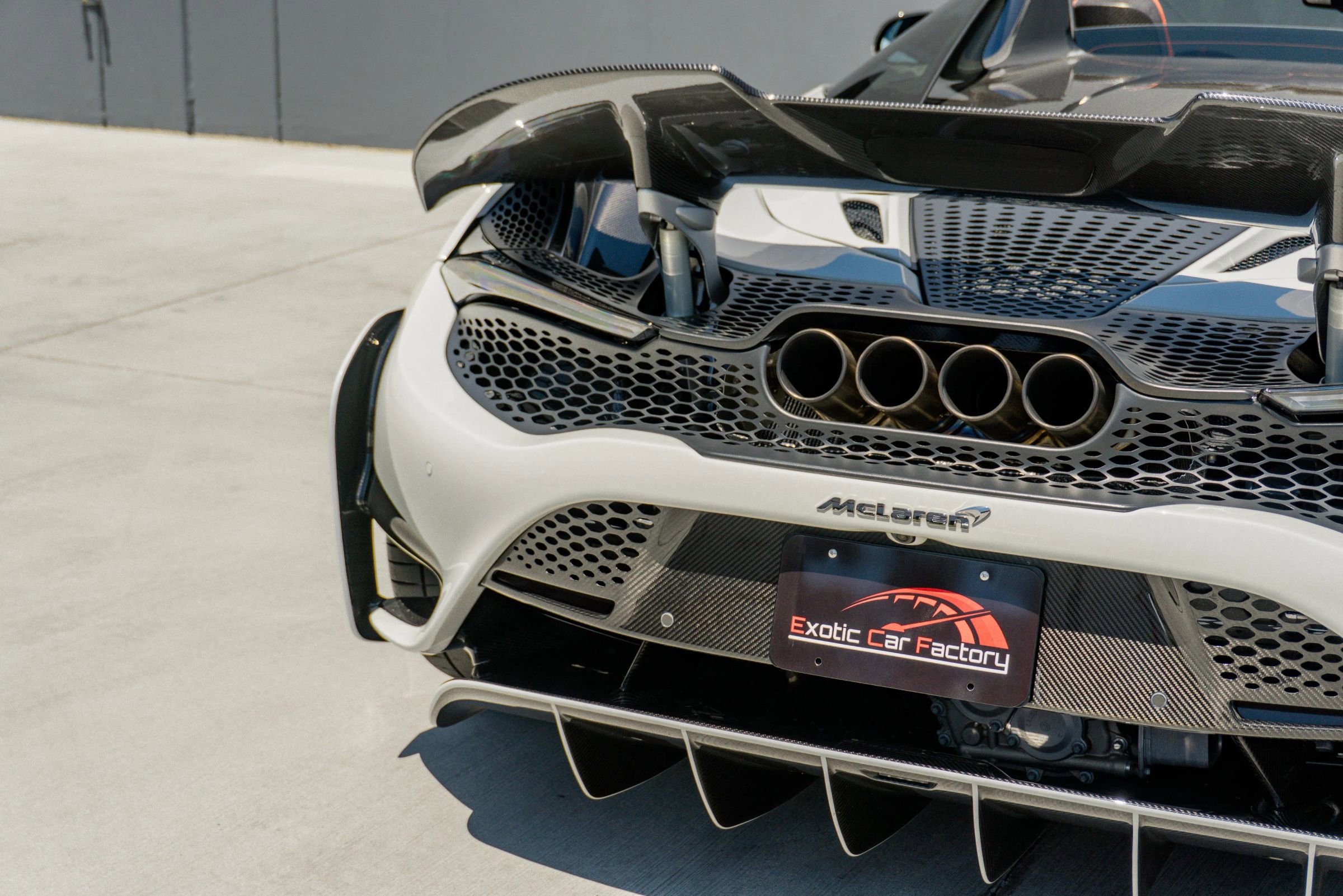 Used 2022 McLaren 765LT RWD image 53