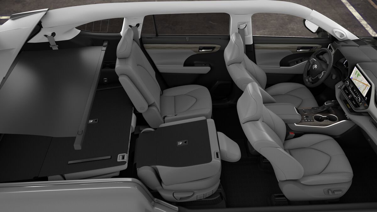 New 2026 Toyota Highlander Limited image 25