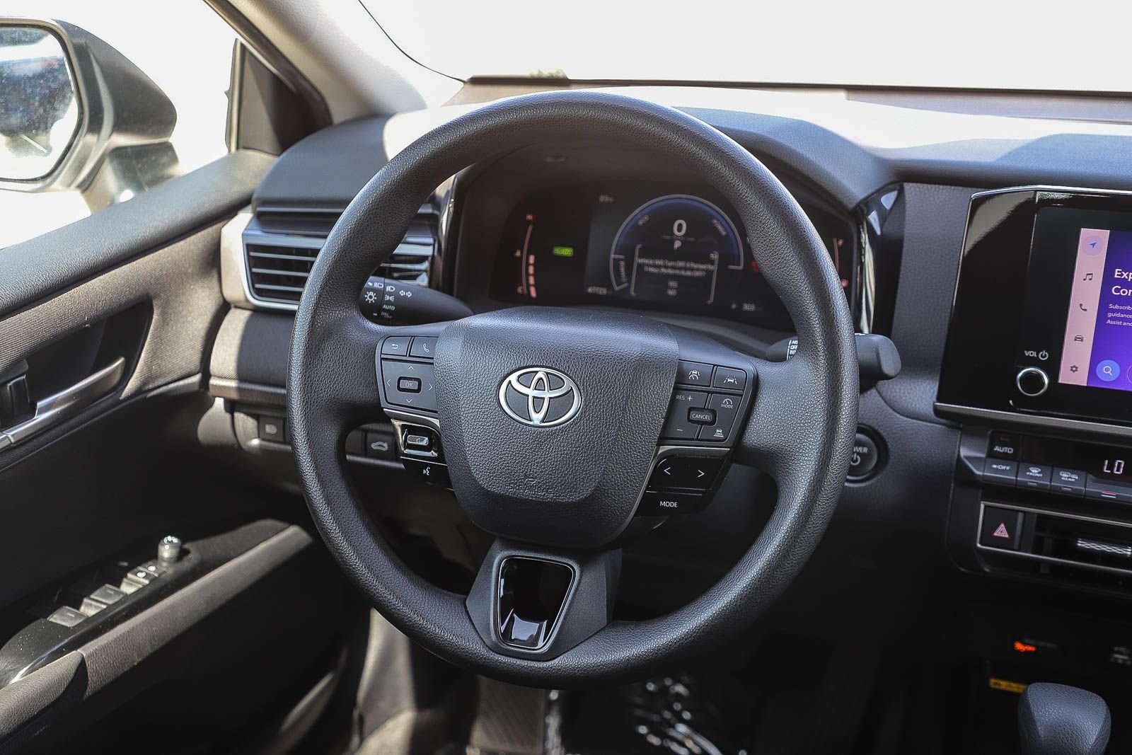 Certified 2025 Toyota Camry LE FWD image 14