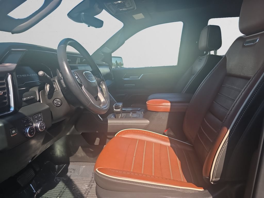 Used 2024 GMC Sierra 1500 Denali Ultimate AWD/4WD image 10