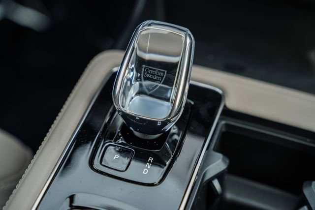 New 2026 Volvo XC90 T8 Plus w/ Protection Package Premier AWD/4WD image 24