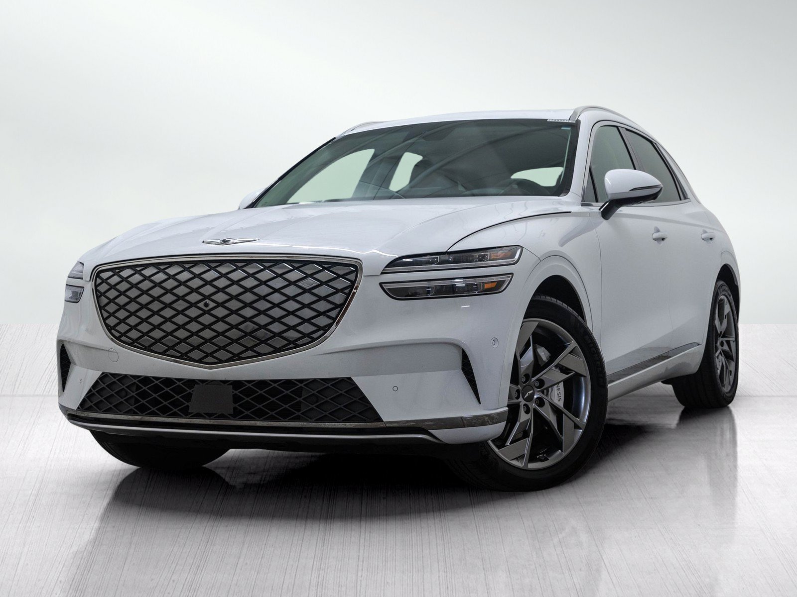 Used 2024 Genesis Electrified GV70 w/ Prestige Package AWD/4WD image 1