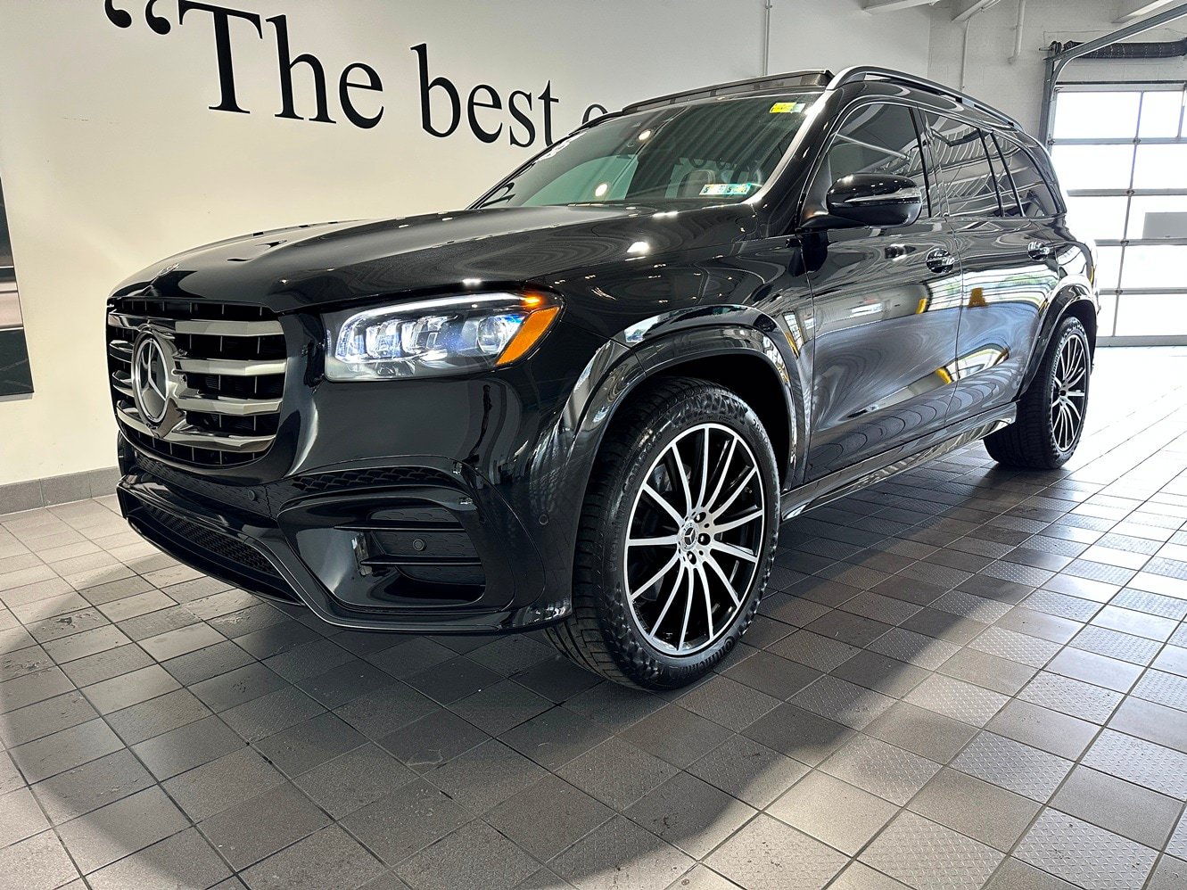 Certified 2025 Mercedes-Benz GLS 450 4MATIC image 8