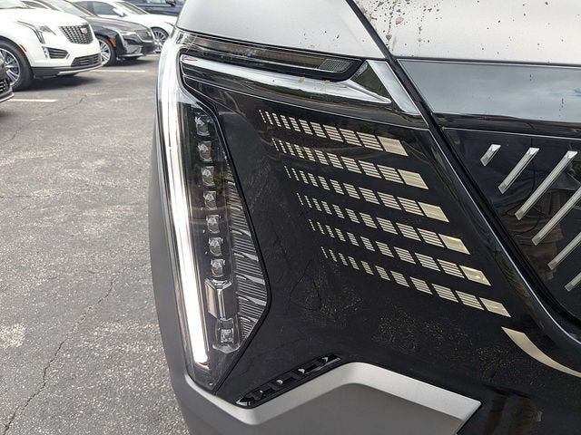 New 2026 Cadillac Escalade IQ Sport 2 w/ LPO, ONYX Package AWD/4WD image 10