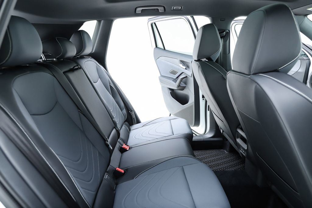 New 2026 Volkswagen Tiguan SE R-Line image 77