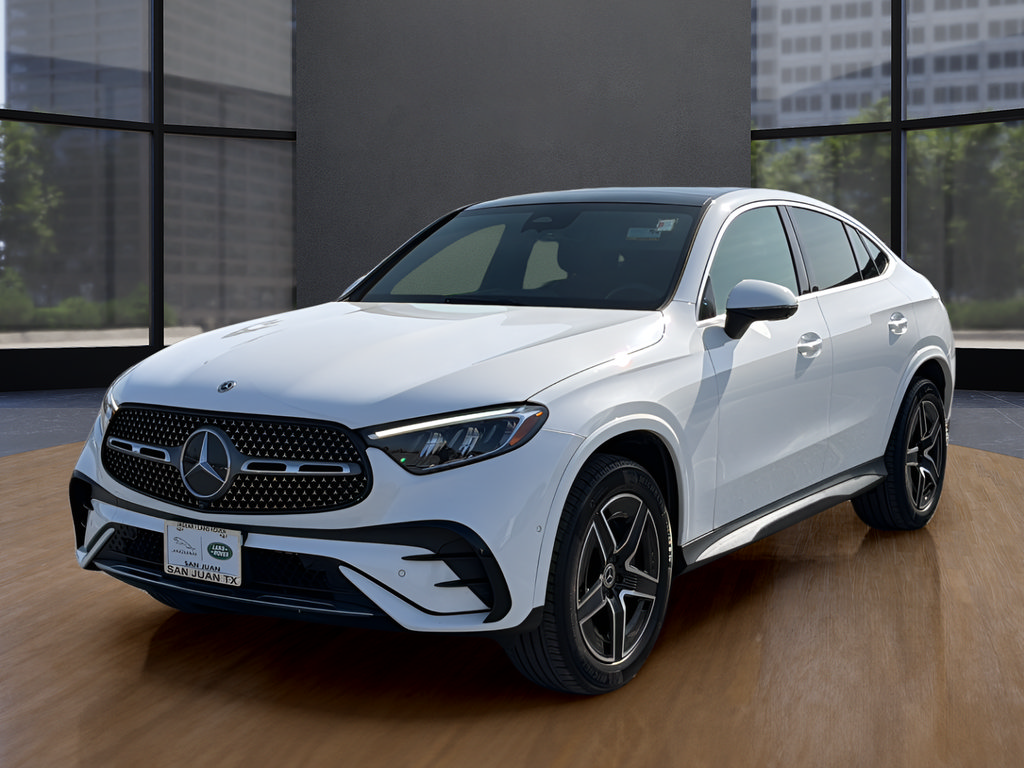 Used 2025 Mercedes-Benz GLC 300 4MATIC image 12