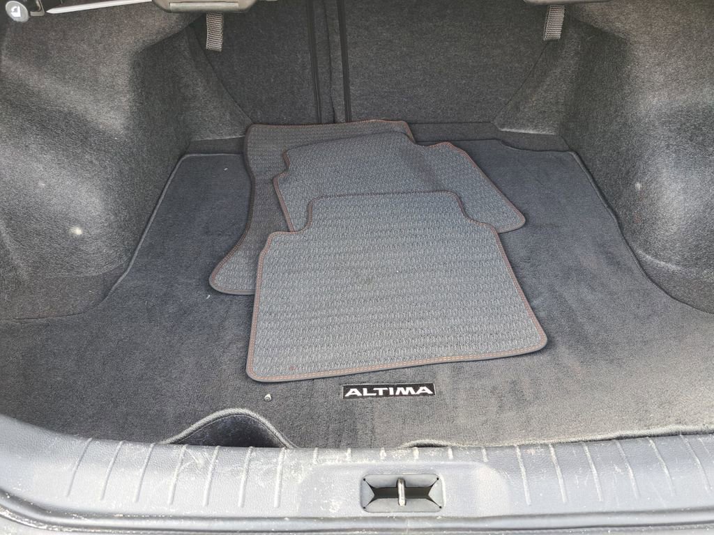 Used 2023 Nissan Altima 2.5 SR image 27