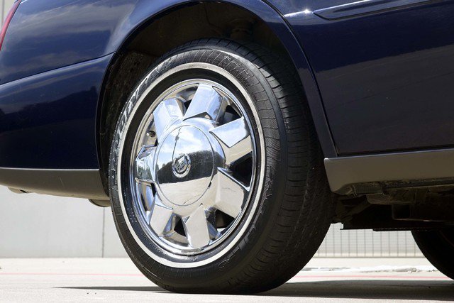 Used 2001 Cadillac De Ville Limousine FWD image 49