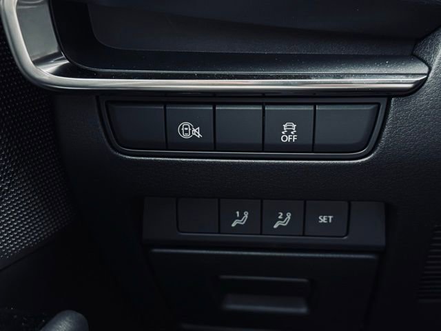 Used 2024 MAZDA MAZDA3 s image 29