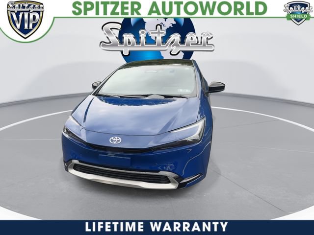 New 2027 Toyota Prius Plug-In Hybrid FWD image 3