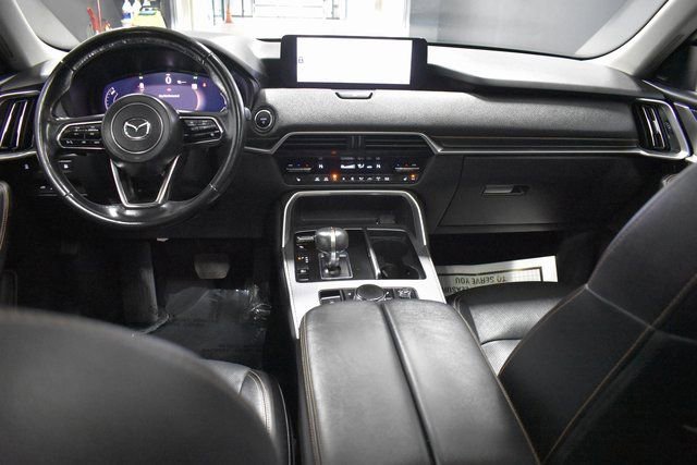 Used 2024 MAZDA CX-90 Plug-In Hybrid w/ Premium Pkg image 12