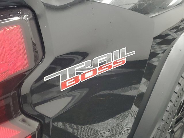 Used 2023 Chevrolet Colorado Trail Boss w/ Advanced Trailering Package image 7