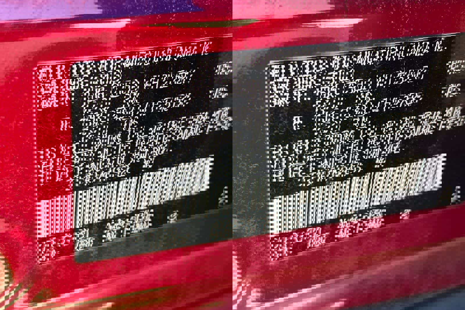 Used 2021 Toyota RAV4 LE image 29