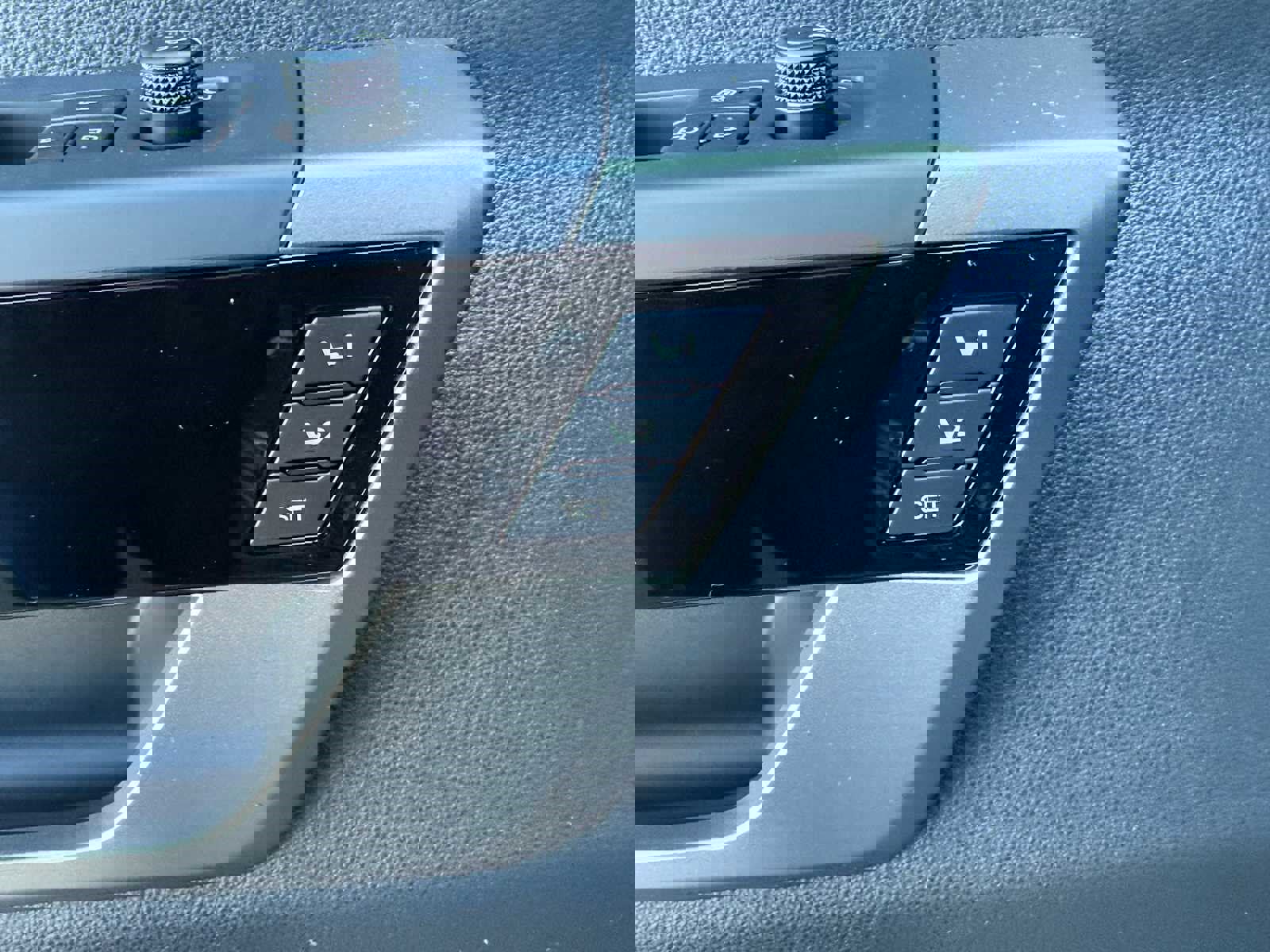 New 2026 Toyota Tundra Limited image 9