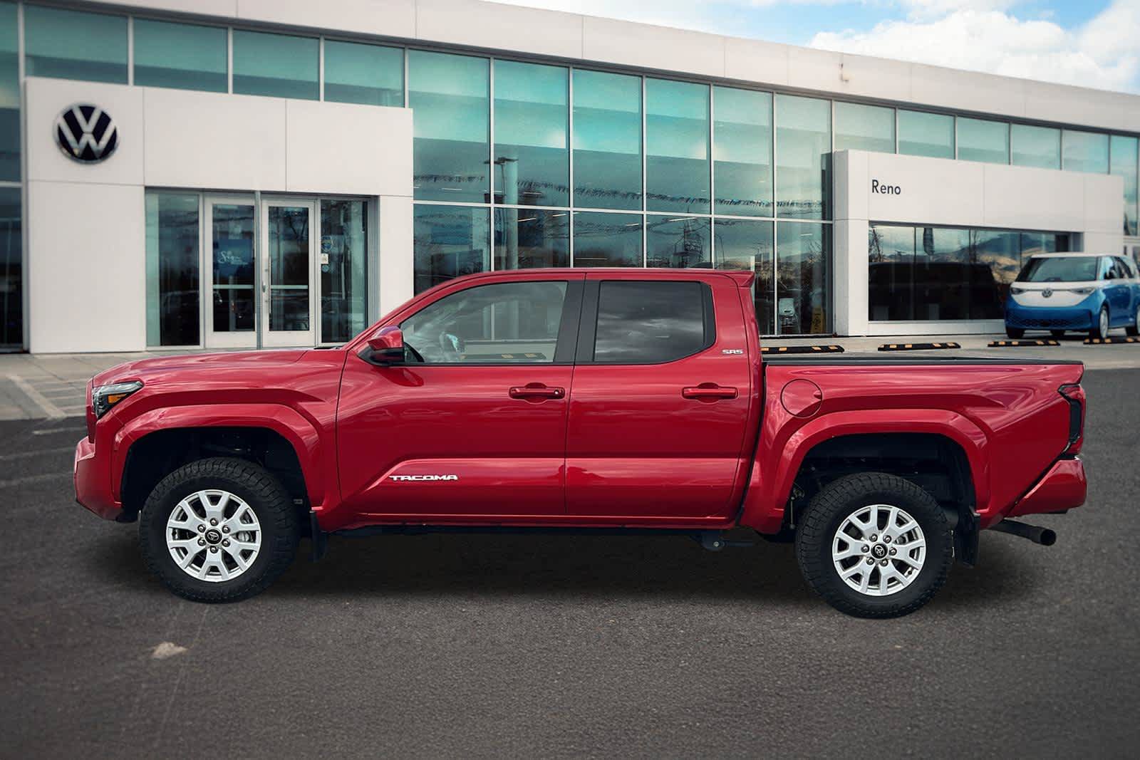 Used 2024 Toyota Tacoma SR5 AWD/4WD image 8