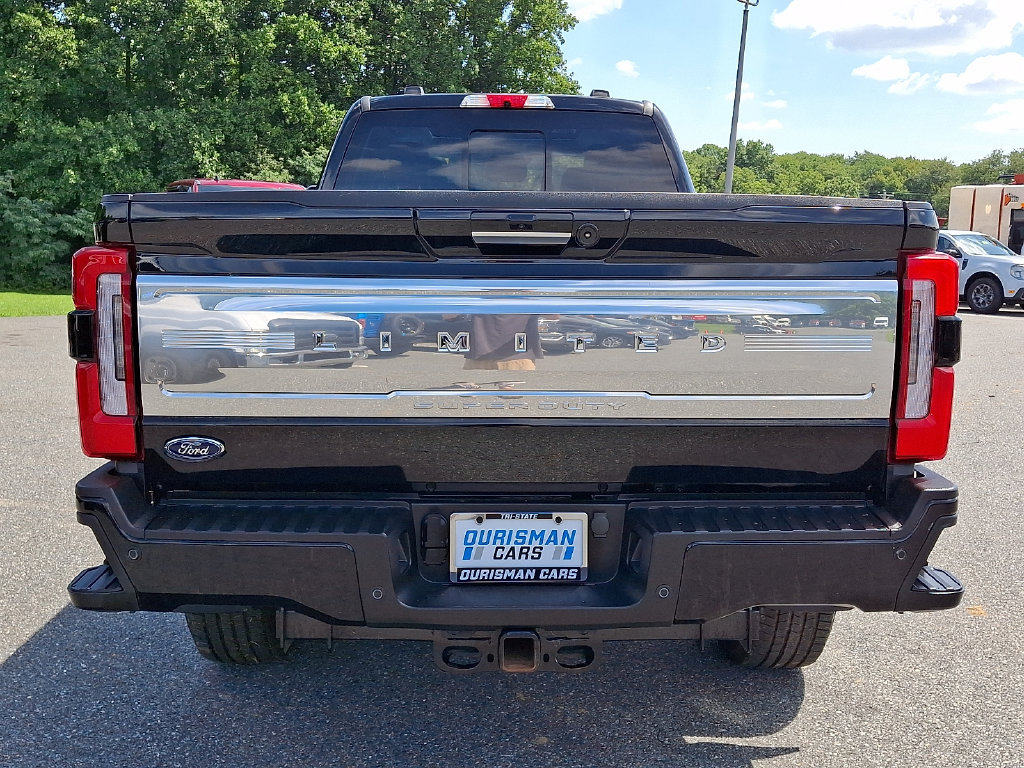 Used 2024 Ford F350 Limited w/ FX4 Off-Road Package AWD/4WD image 5