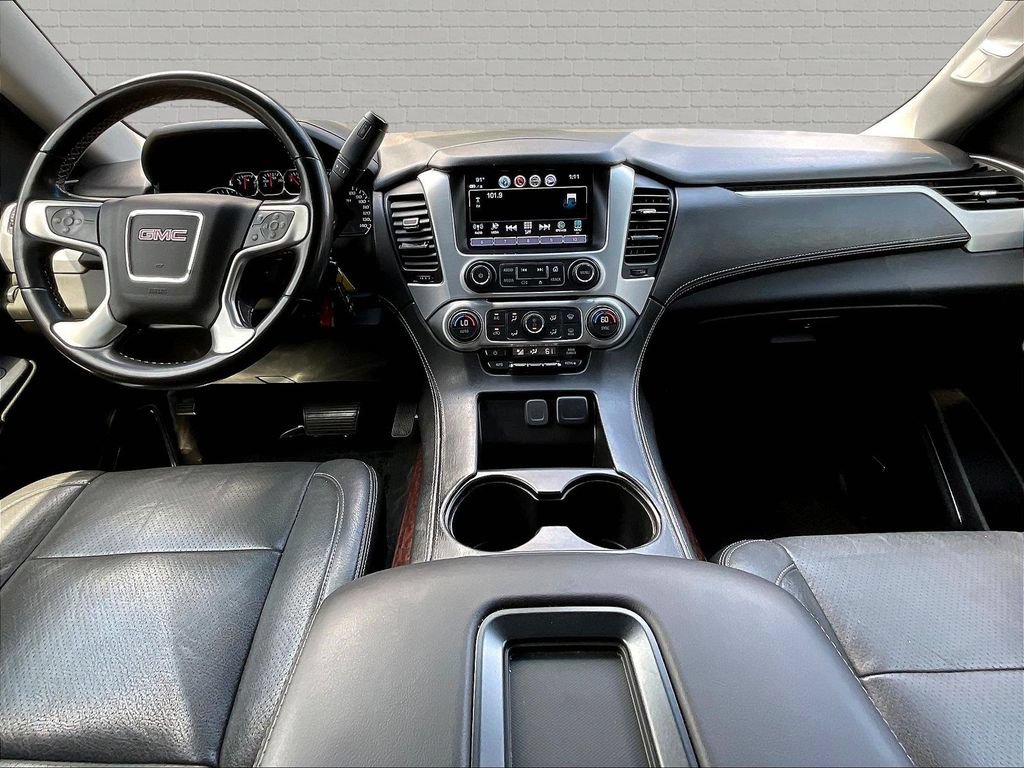 Used 2018 GMC Yukon SLE w/ SLE Value Package RWD image 6