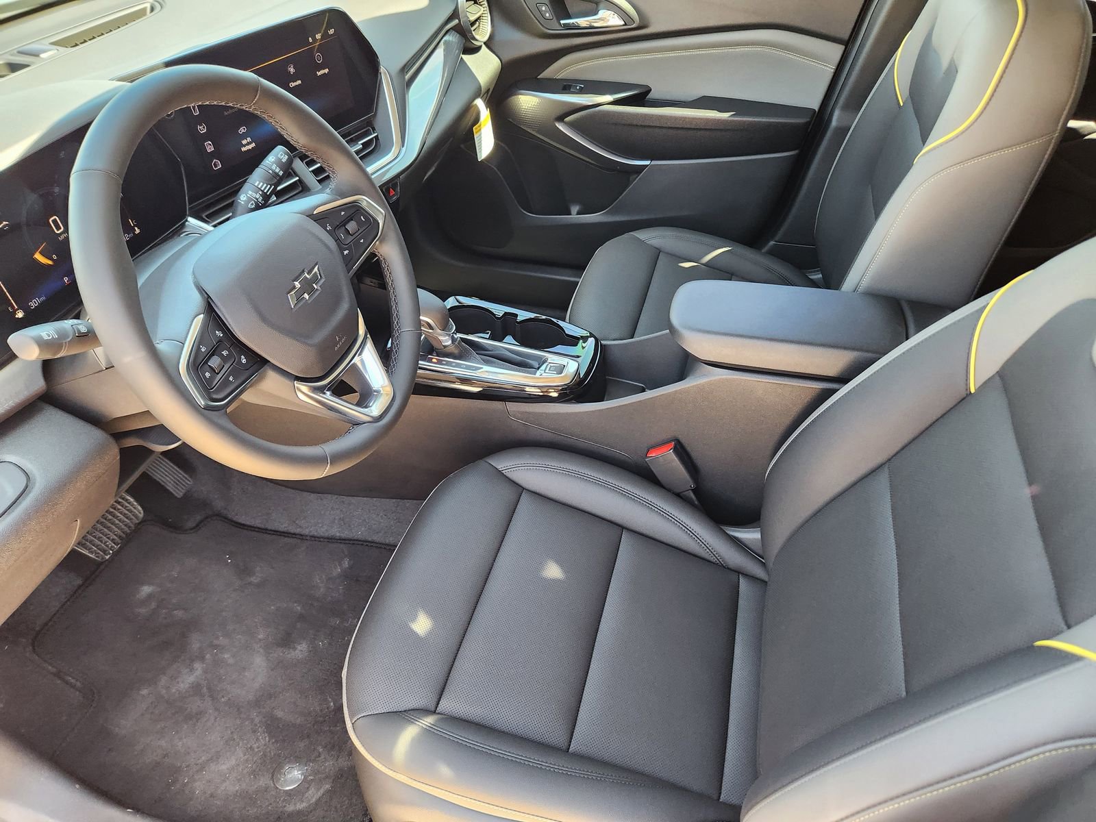 New 2026 Chevrolet Trax ACTIV FWD image 12
