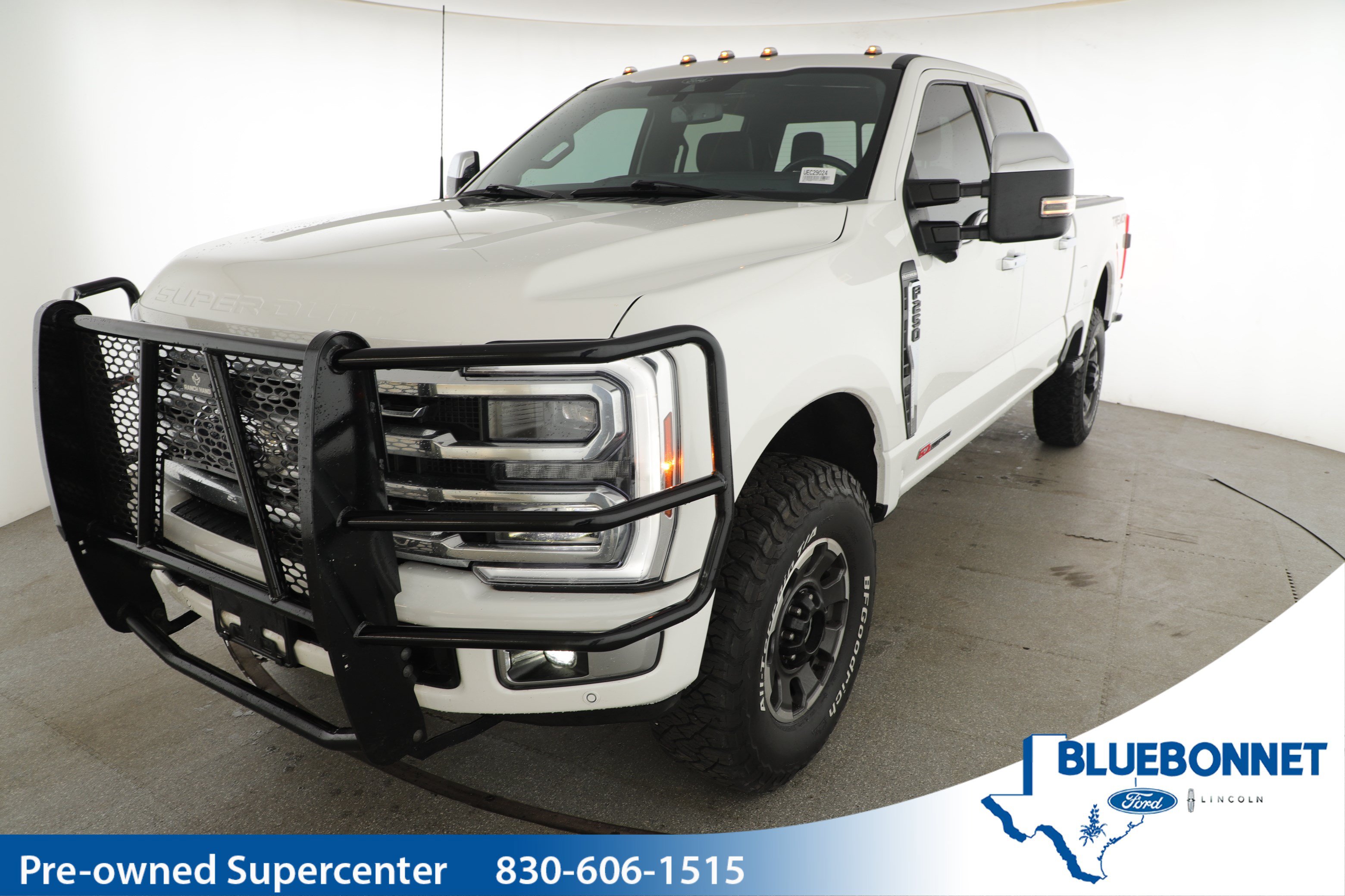 Used 2024 Ford F250 Platinum w/ Tremor Off-Road Package AWD/4WD image 1