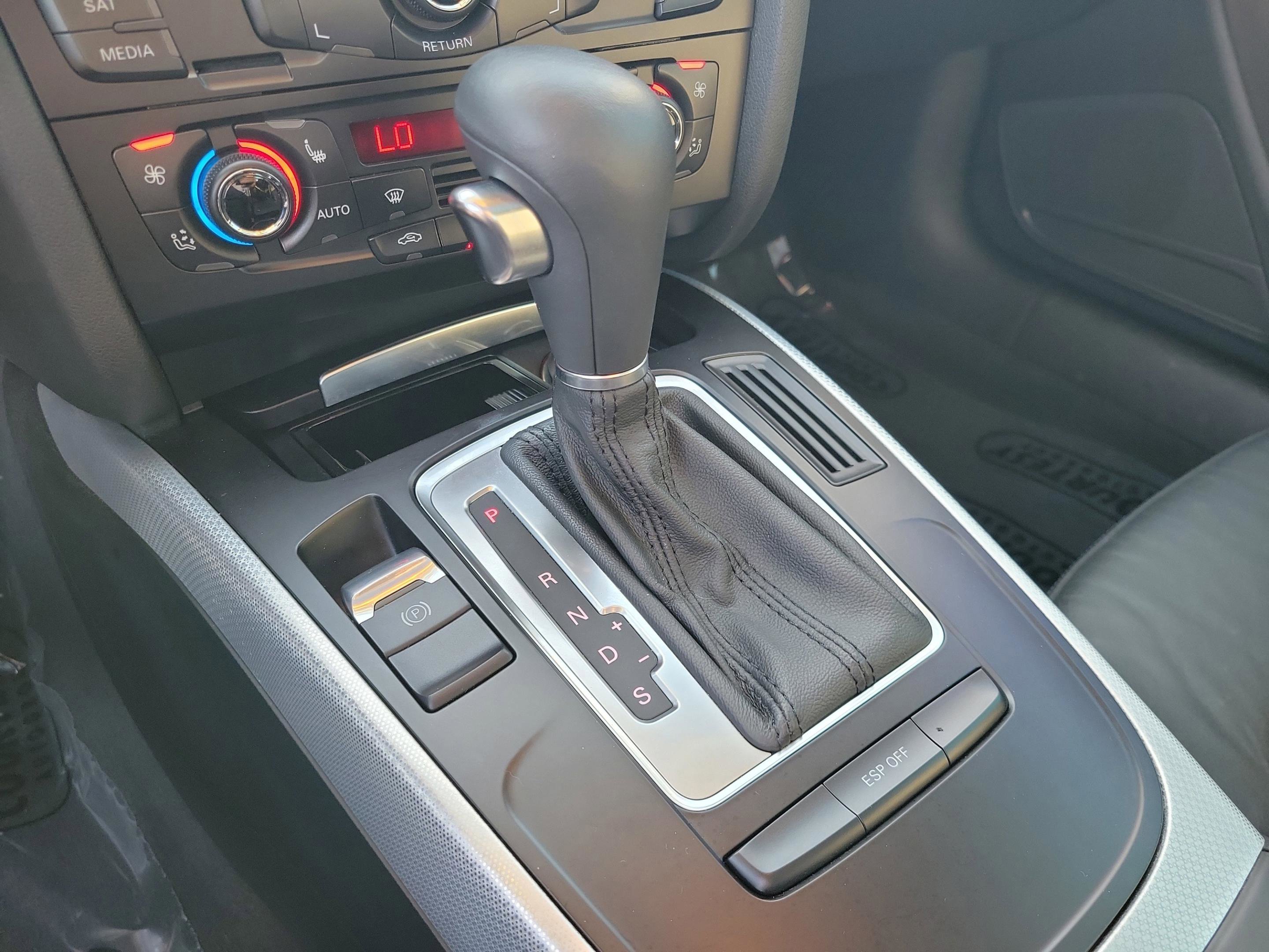 Used 2010 Audi A5 2.0T Premium Plus image 27