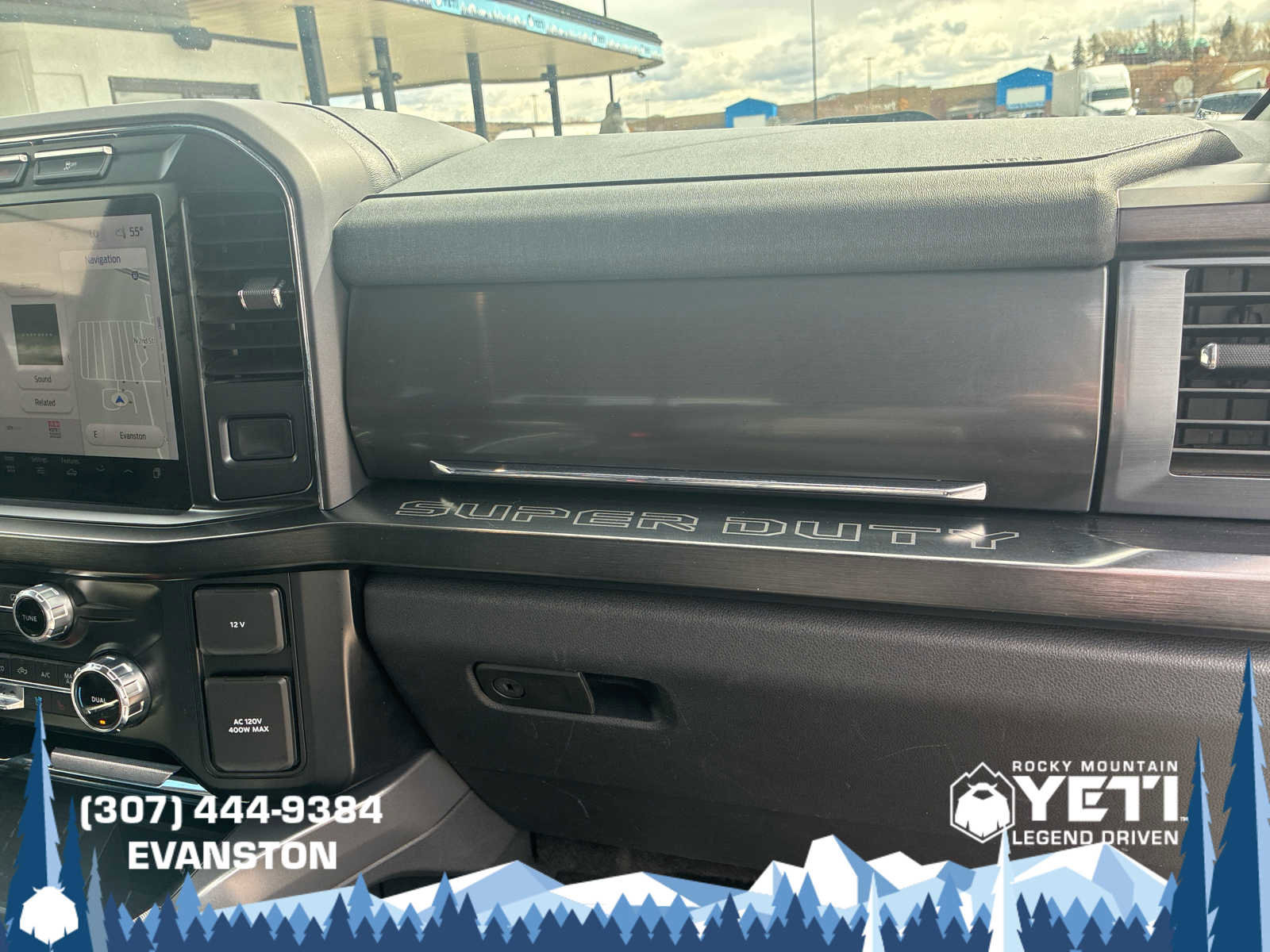 Used 2023 Ford F250 Lariat w/ Lariat Ultimate Package AWD/4WD image 31