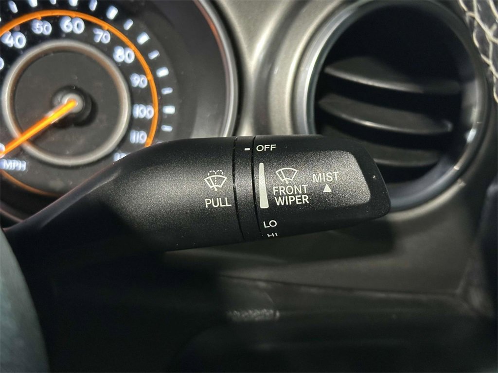 Used 2018 Jeep Wrangler Unlimited Sahara image 25