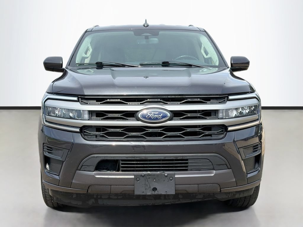 Used 2024 Ford Expedition Max XLT AWD/4WD image 3