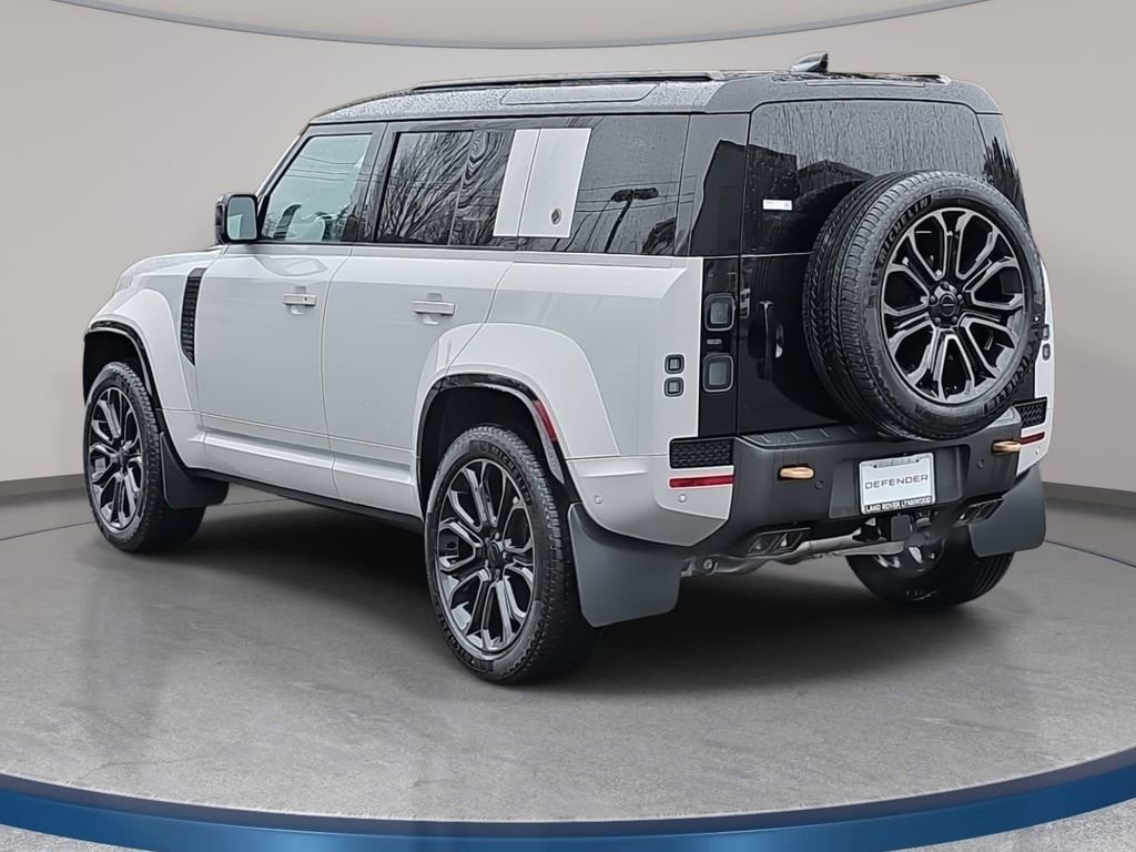 New 2026 Land Rover Defender 110 OCTA image 7