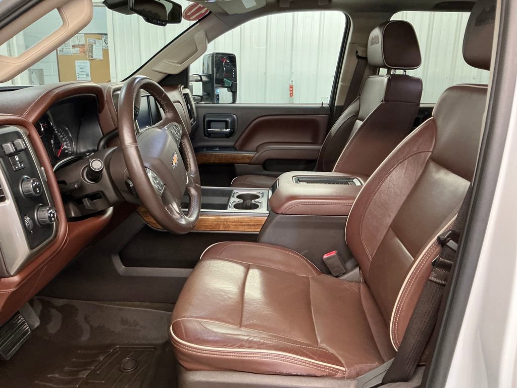 Used 2017 Chevrolet Silverado 2500 High Country w/ Duramax Plus Package AWD/4WD image 12