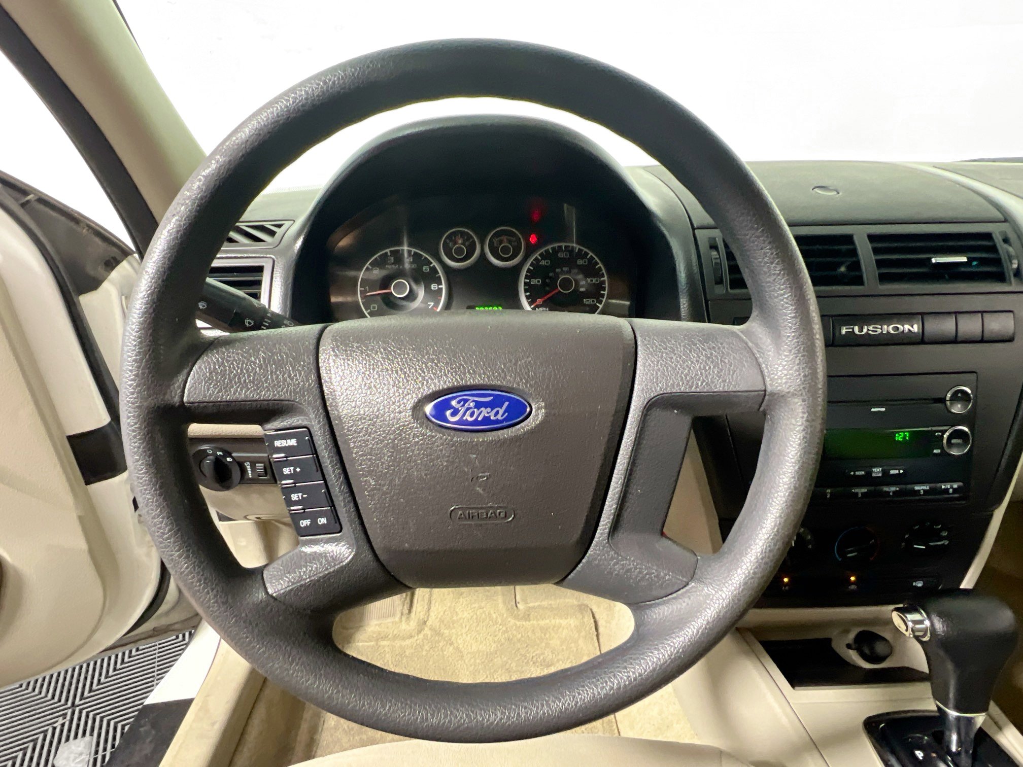 Used 2009 Ford Fusion S image 17