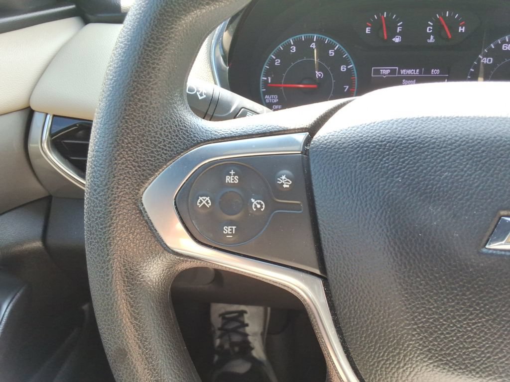 Certified 2023 Chevrolet Traverse LS FWD image 27