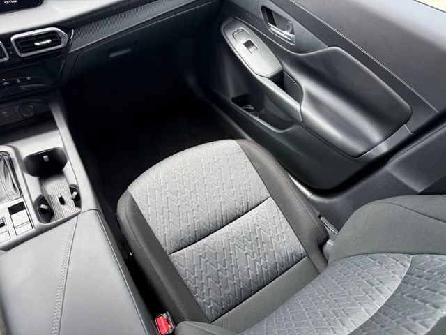 Used 2026 Nissan Sentra SV w/ Floor Mat Package FWD image 22