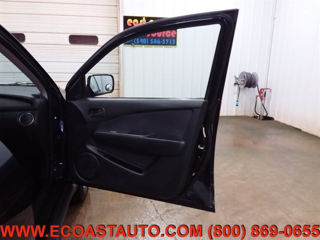 Used 2005 Mitsubishi Outlander LS image 21