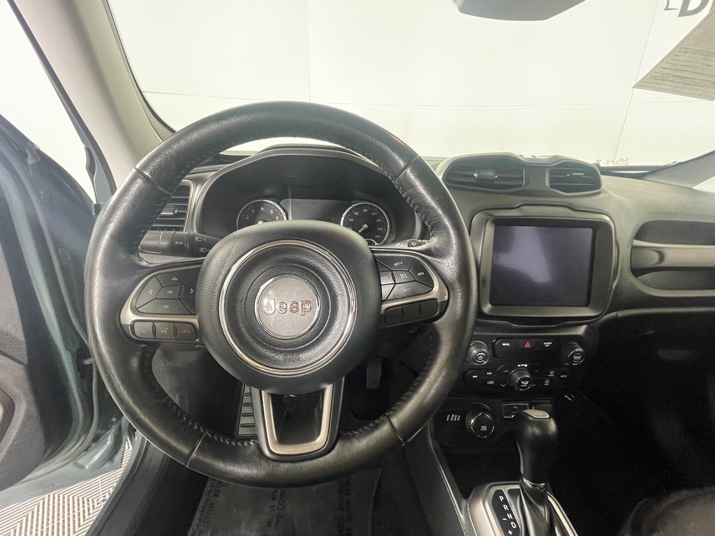 Used 2018 Jeep Renegade Limited w/ UConnect 8.4 Nav Group image 15