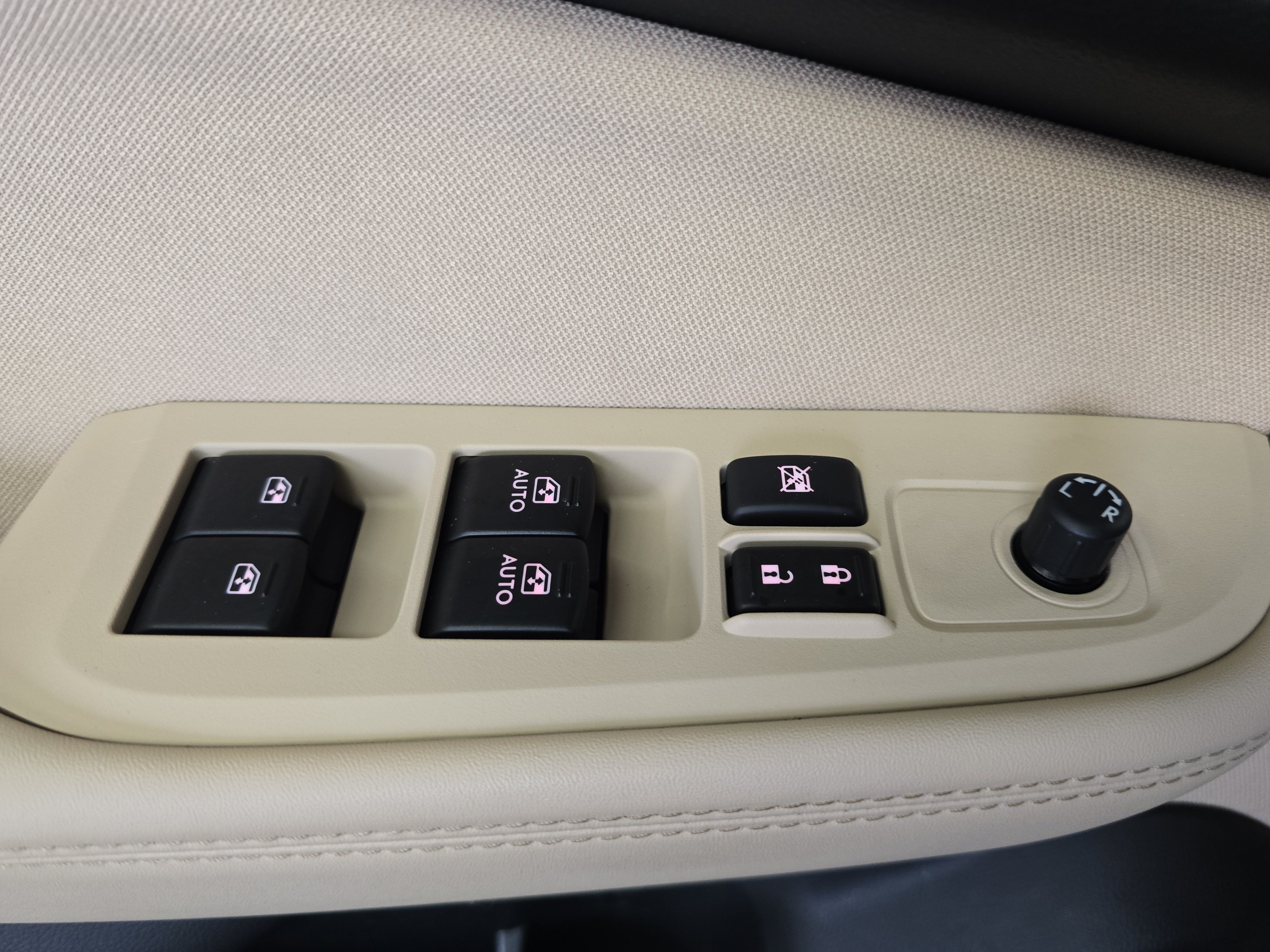 Used 2019 Subaru Outback 2.5i Premium AWD/4WD image 27